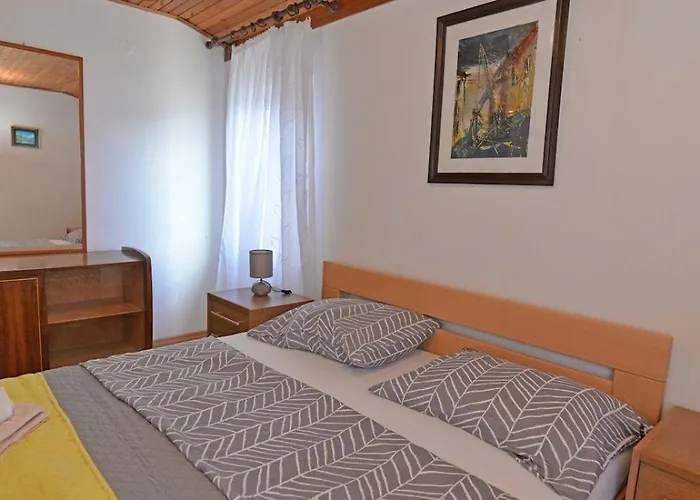 Antunovic Pensionat 3*