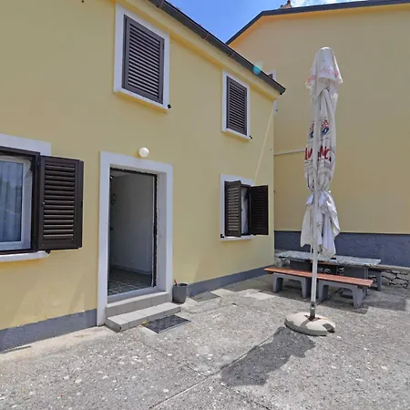 Antunovic Casa de hóspedes 3*