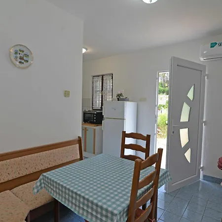 Antunovic 3* Veli Lošinj